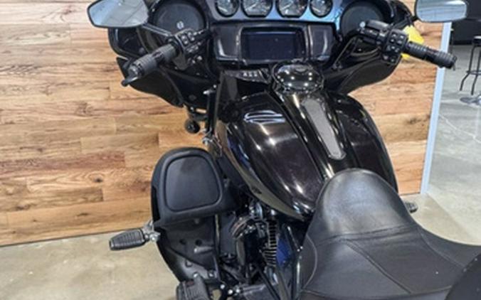 2021 Harley-Davidson FLHTCUTGSE - CVO Tri Glide