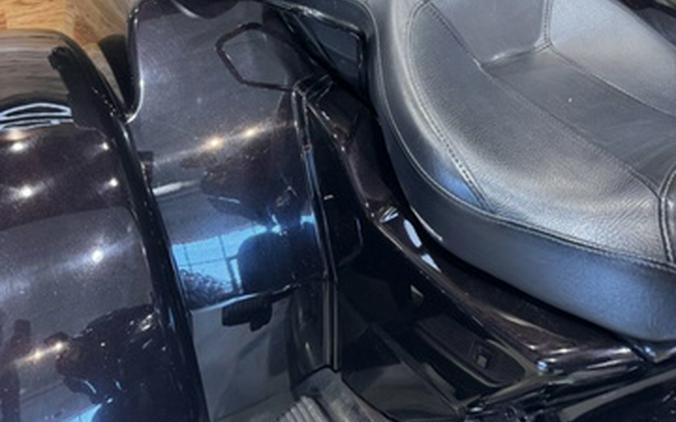 2021 Harley-Davidson FLHTCUTGSE - CVO Tri Glide