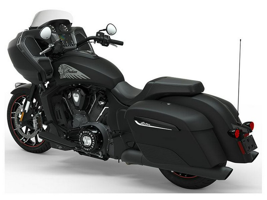 2020 Indian Challenger® Dark Horse®