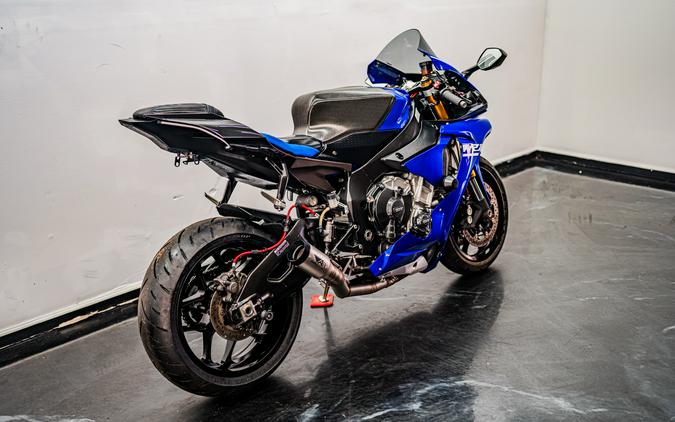 2015 Yamaha Motor Corp., USA YZF-R1