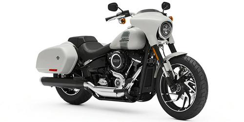 2021 Harley-Davidson Sport Glide Review: Two-Wheeled Convertible