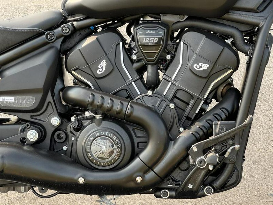 2025 Indian Motorcycle® Scout® Bobber Limited Black Smoke