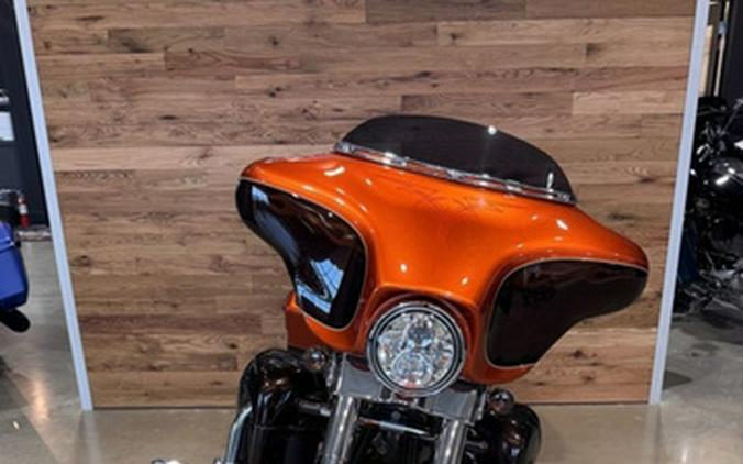 2012 Harley-Davidson FLHXSE3 - CVO Street Glide