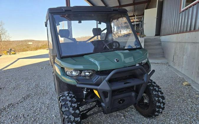 2025 Can-Am® Defender DPS HD7