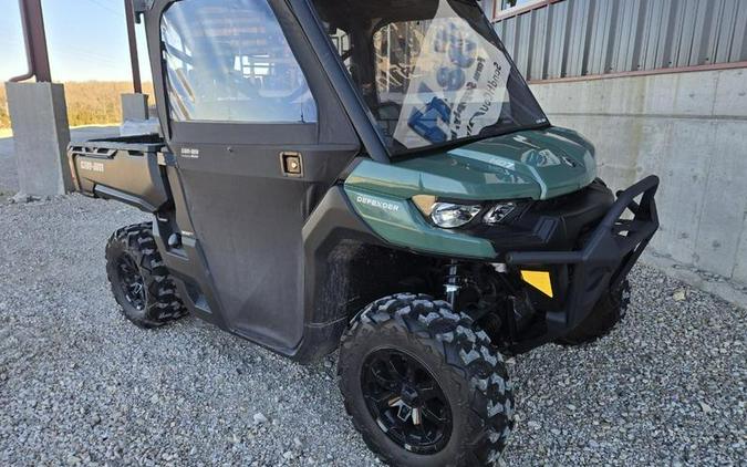 2025 Can-Am® Defender DPS HD7