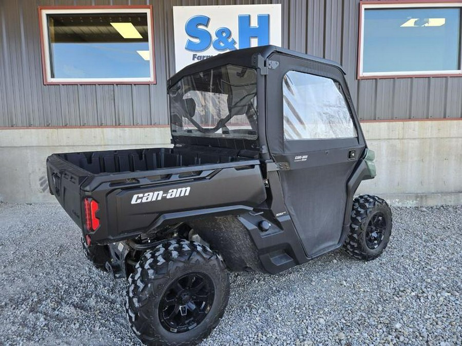 2025 Can-Am® Defender DPS HD7