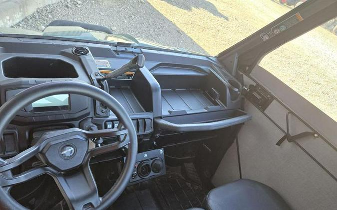 2025 Can-Am® Defender DPS HD7