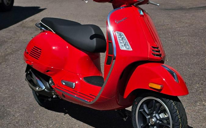 2024 Vespa GTS Super 300