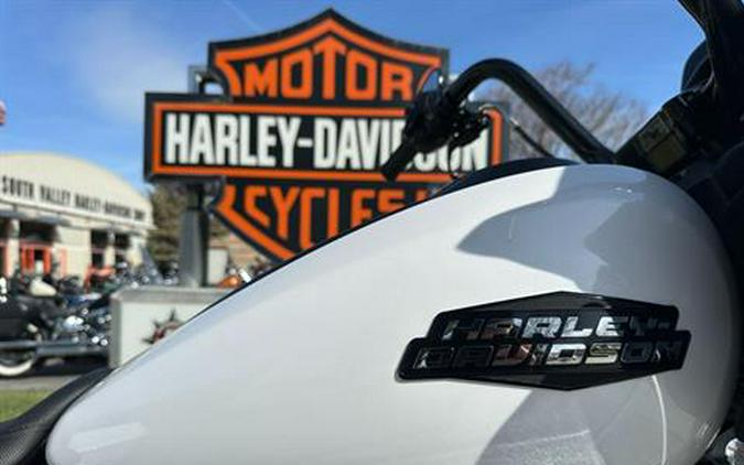 2024 Harley-Davidson Road Glide®