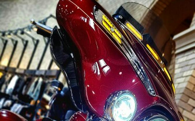 USED 2010 Harley-Davidson Tri Glide Ultra Classic®, FLHTCUTG