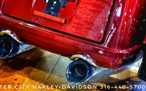 USED 2010 Harley-Davidson Tri Glide Ultra Classic®, FLHTCUTG