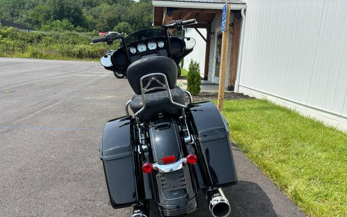 2016 Harley-Davidson FLHXS / Street Glide Special