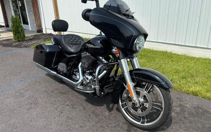 2016 Harley-Davidson FLHXS / Street Glide Special