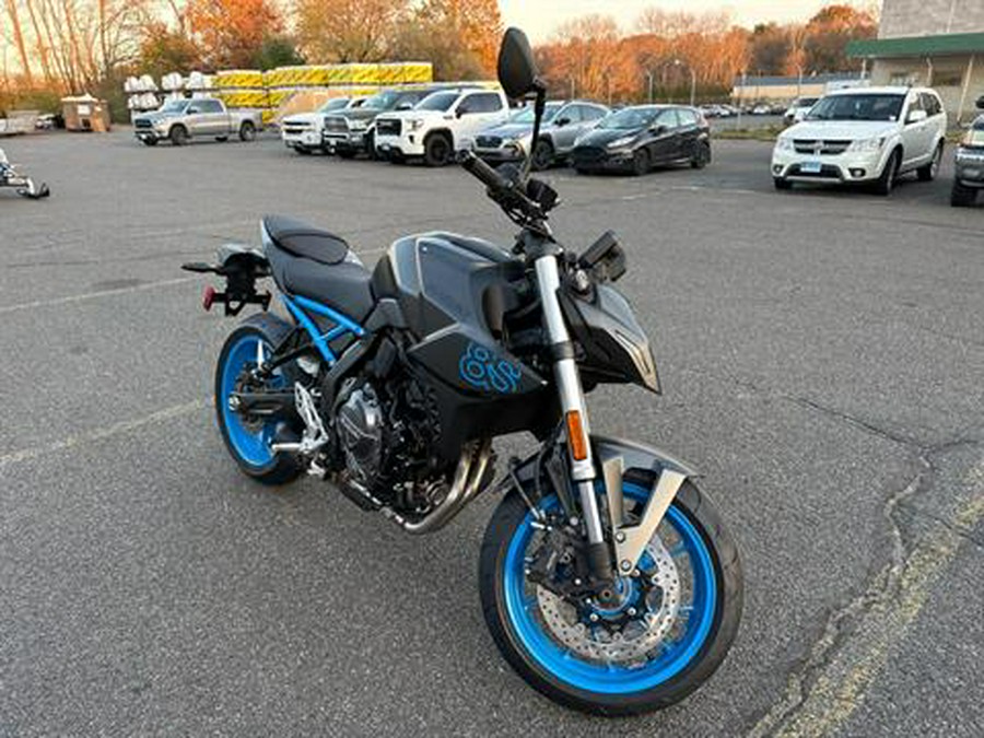 2024 Suzuki GSX-8S