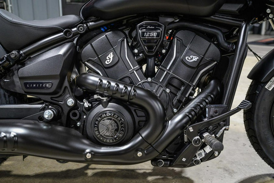 2025 Indian Motorcycle® Scout® Bobber Limited +Tech Black Smoke