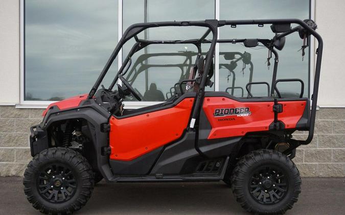 2020 Honda Pioneer 1000-5 Deluxe
