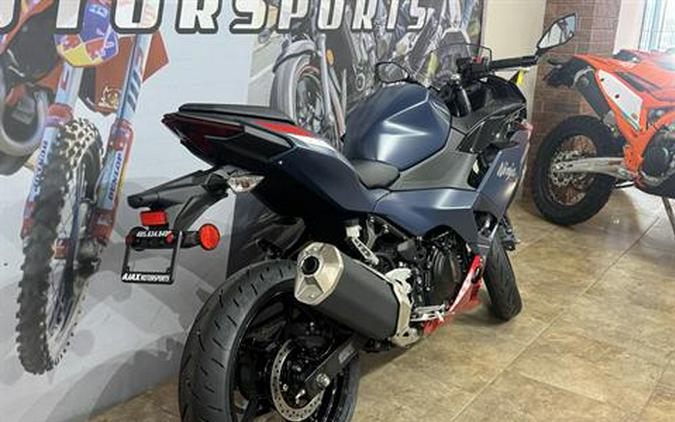 2026 Kawasaki Ninja® 500 ABS