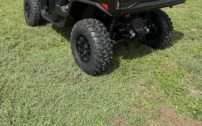 2026 Can-Am® Defender XT HD11 With 10.25 in.display