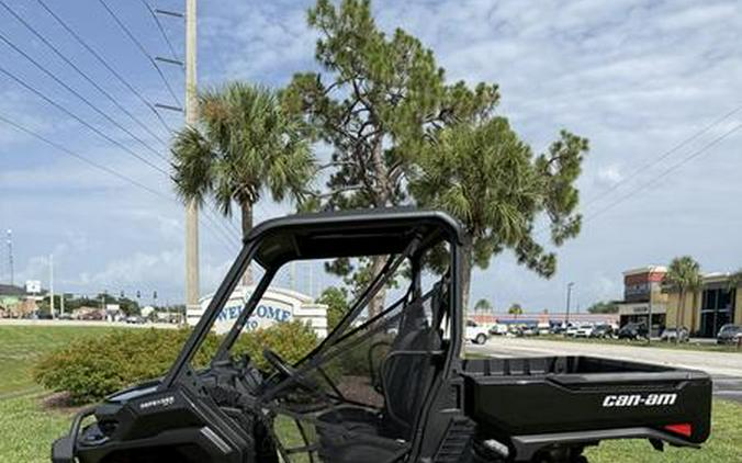 2026 Can-Am® Defender XT HD11 With 10.25 in.display