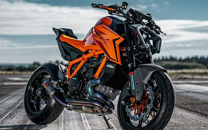 2024 KTM 1390 Super Duke R EVO