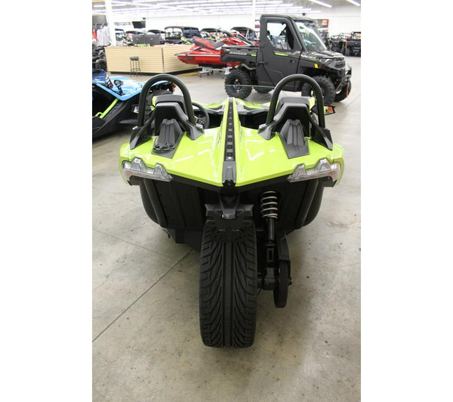 2023 Polaris® SLINGSHOT SL MANUAL BRIGHT GREEN