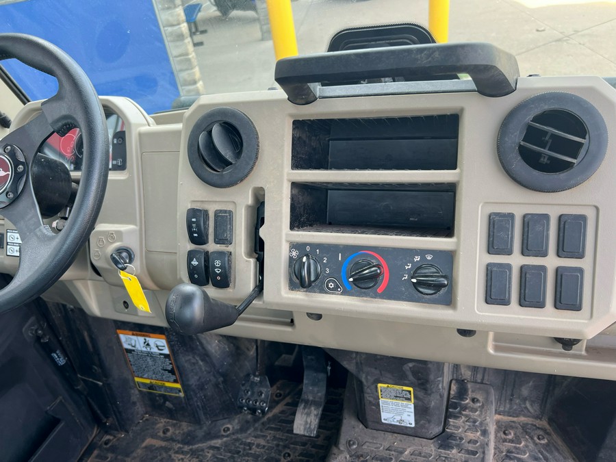 2022 John Deere XUV835R Cab HVAC