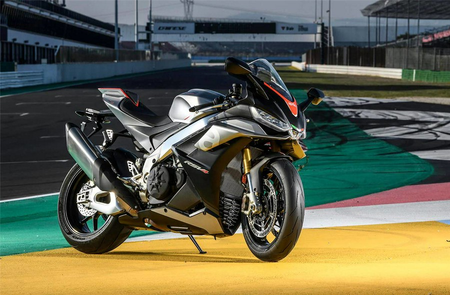 2024 Aprilia RSV4 1100