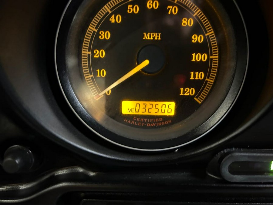 2005 Harley-Davidson® Electra Glide Classic FLHTCI