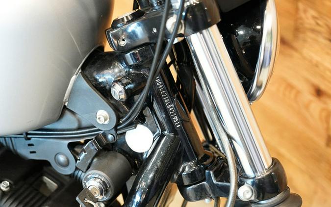 2020 Harley-Davidson XL883N - Sportster Iron 883