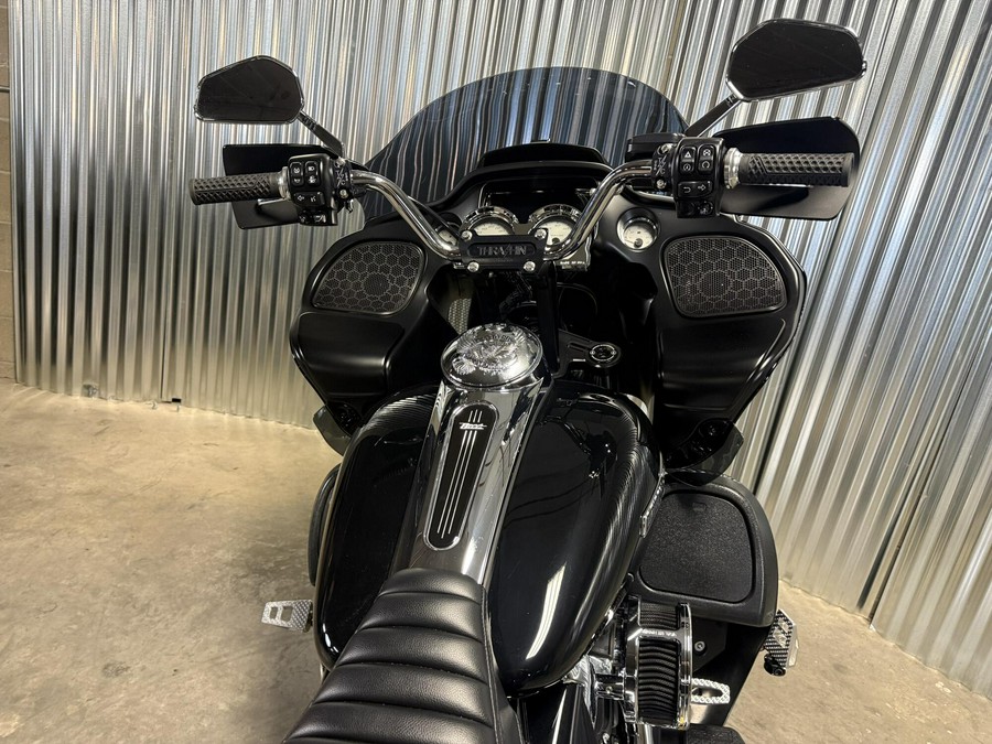 2022 Harley-Davidson Road Glide BLACK