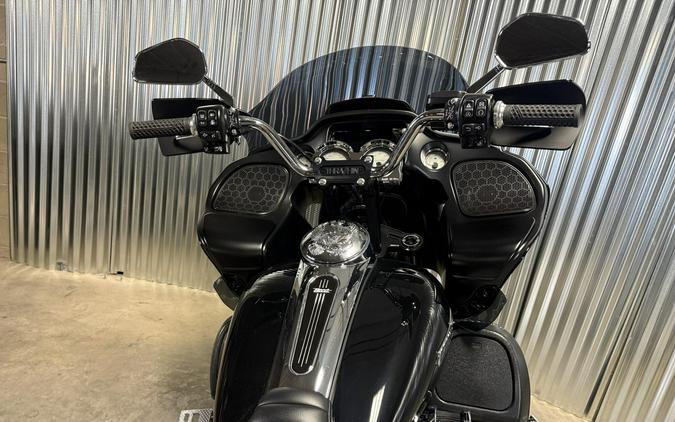 2022 Harley-Davidson Road Glide BLACK