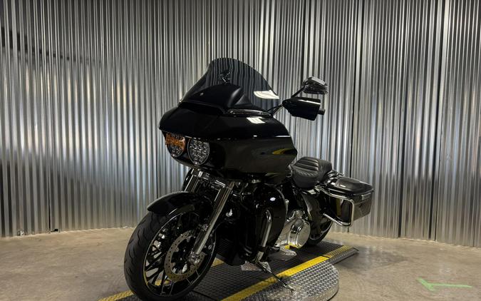 2022 Harley-Davidson Road Glide BLACK