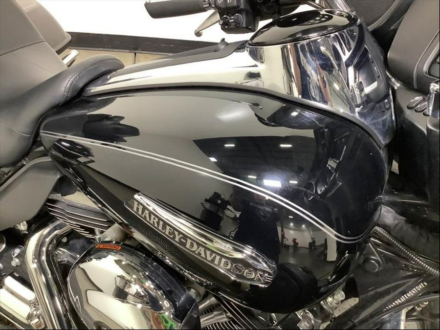 2015 Harley-Davidson® FLHTCUL - Electra Glide® Ultra Classic® Low