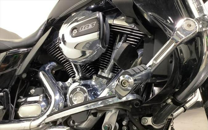 2015 Harley-Davidson® FLHTCUL - Electra Glide® Ultra Classic® Low