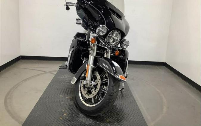 2015 Harley-Davidson® FLHTCUL - Electra Glide® Ultra Classic® Low