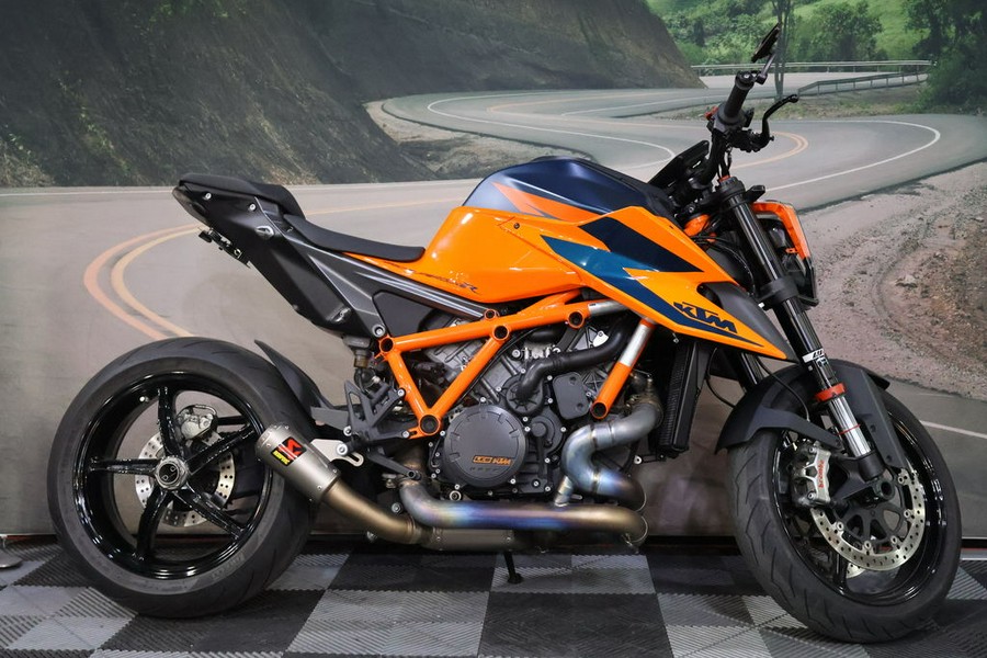 2021 KTM 1290 Super Duke R