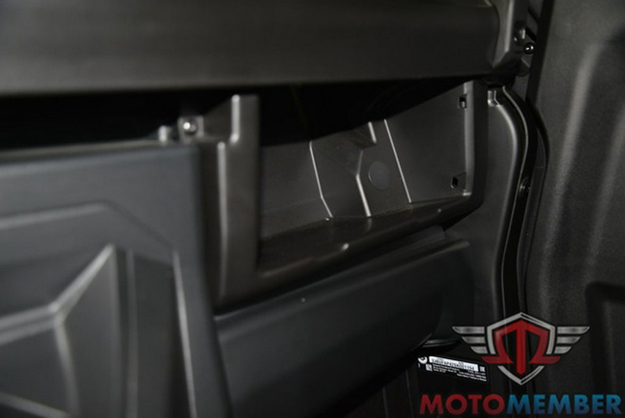 2025 Can-Am Defender DPS CAB HD9 Compass Green