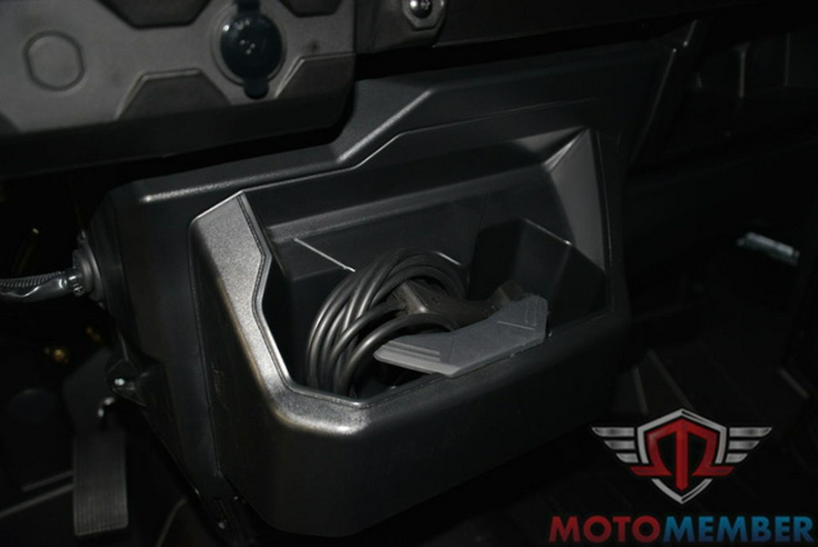 2025 Can-Am Defender DPS CAB HD9 Compass Green