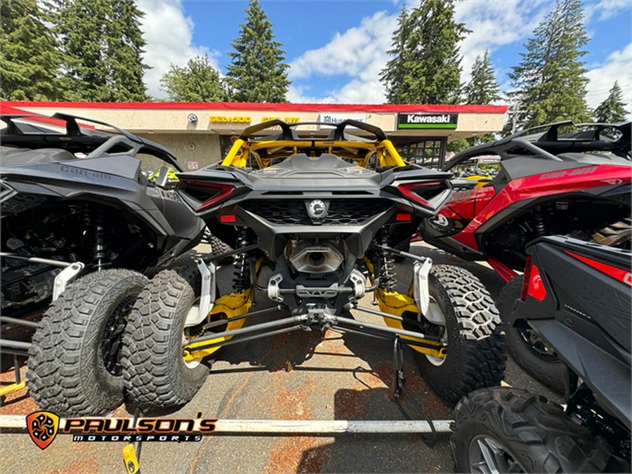 2024 Can-Am™ Maverick R X rs