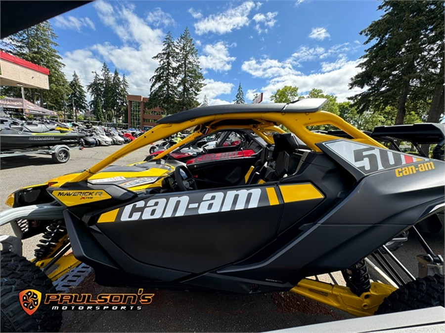 2024 Can-Am™ Maverick R X rs