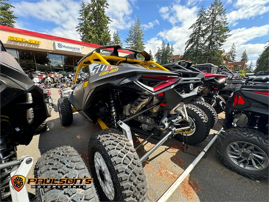 2024 Can-Am™ Maverick R X rs