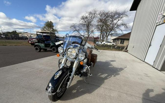 2016 Indian Motorcycle® Chief® Vintage Thunder Black