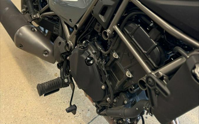 2024 Kawasaki Eliminator Pearl Storm Gray