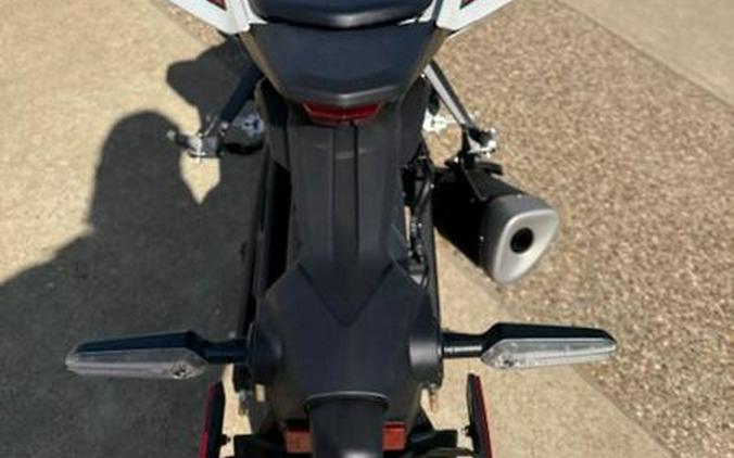 2026 Yamaha YZF-R3 70th Anniversary Edition