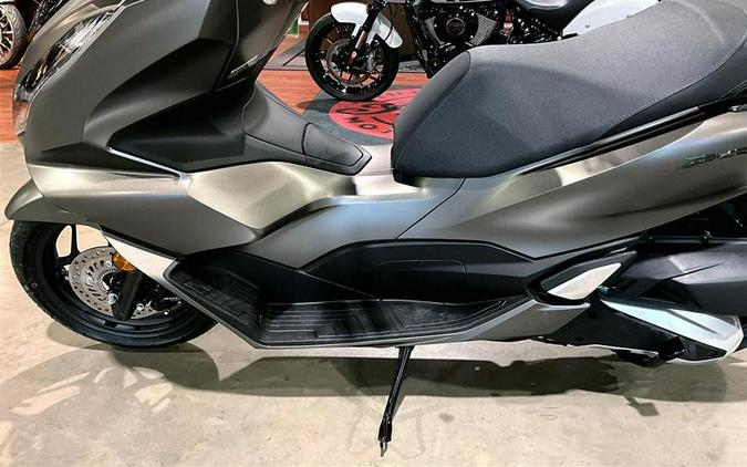 2023 Honda® PCX