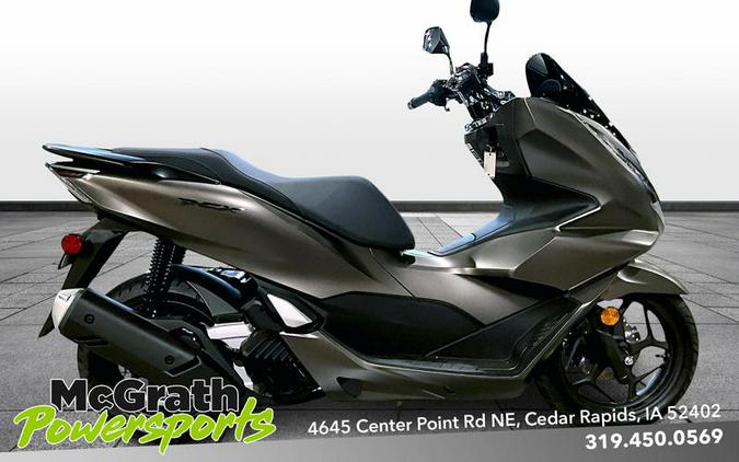 2023 Honda® PCX