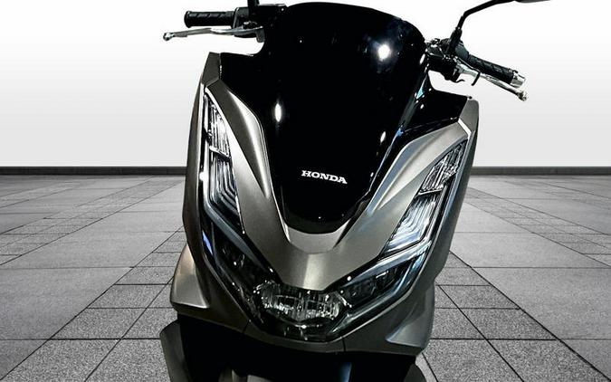 2023 Honda® PCX