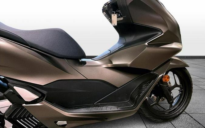 2023 Honda® PCX