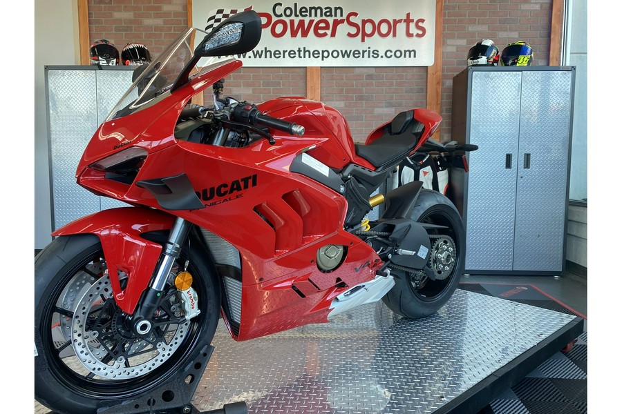 2024 Ducati Panigale V4