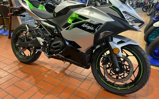 2024 Kawasaki Ninja e-1 ABS